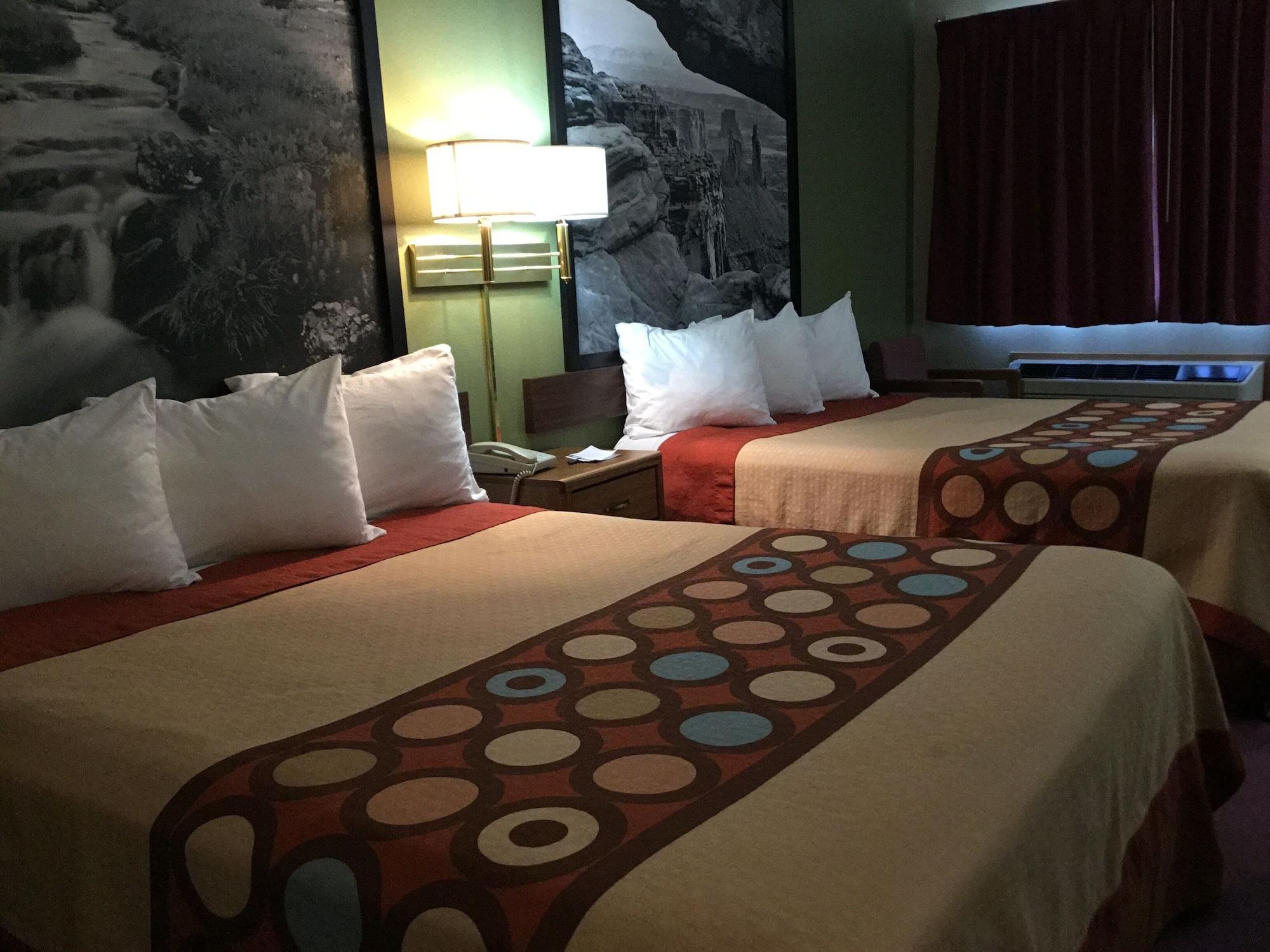 Hotel Zyva Beaver Bagian luar foto
