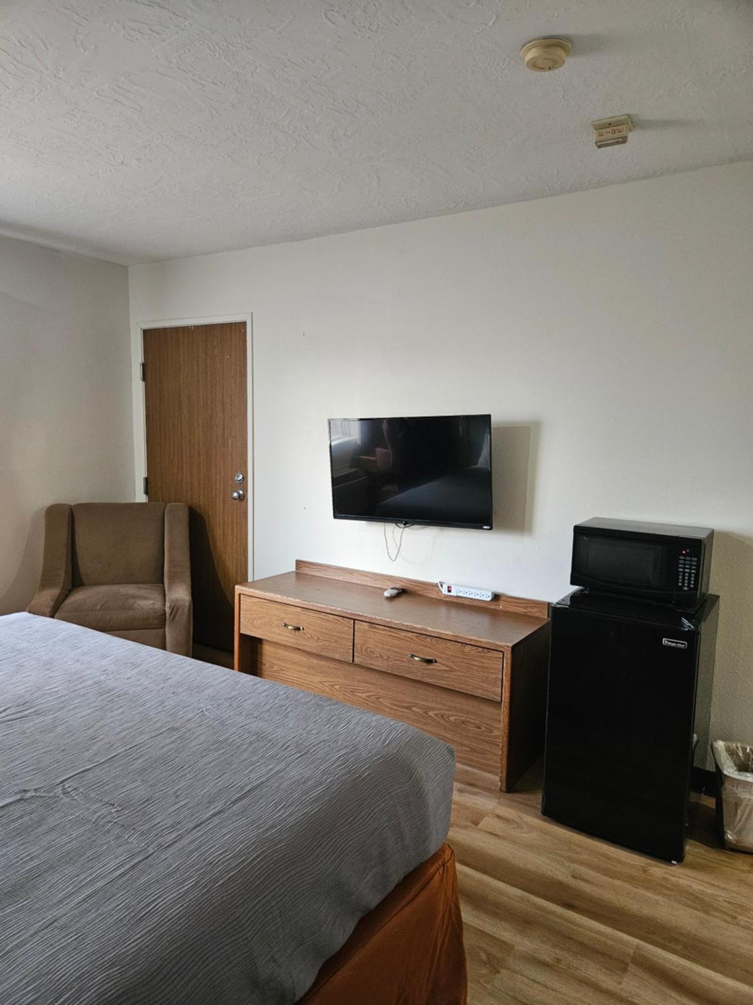 Hotel Zyva Beaver Bagian luar foto