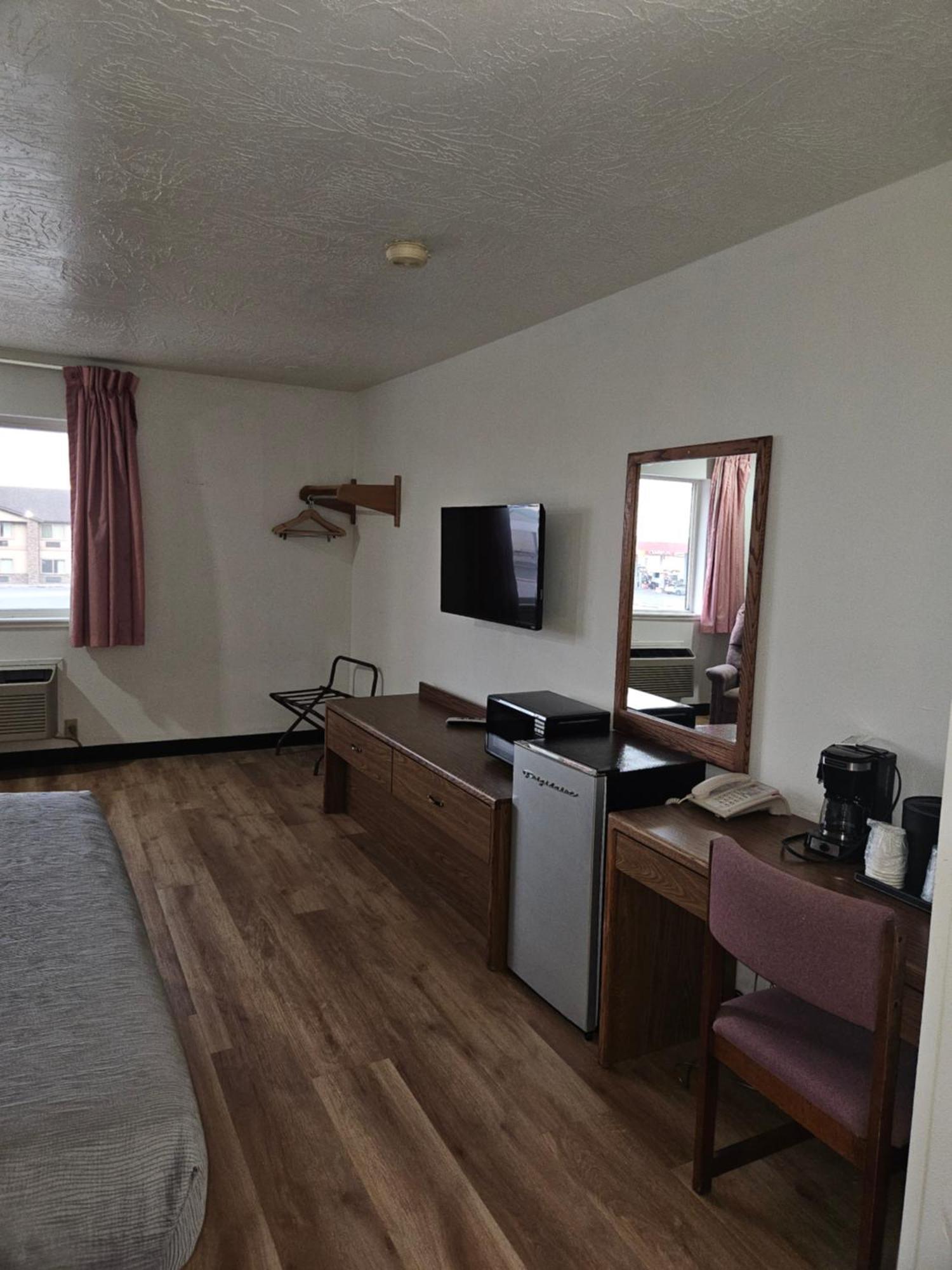 Hotel Zyva Beaver Bagian luar foto