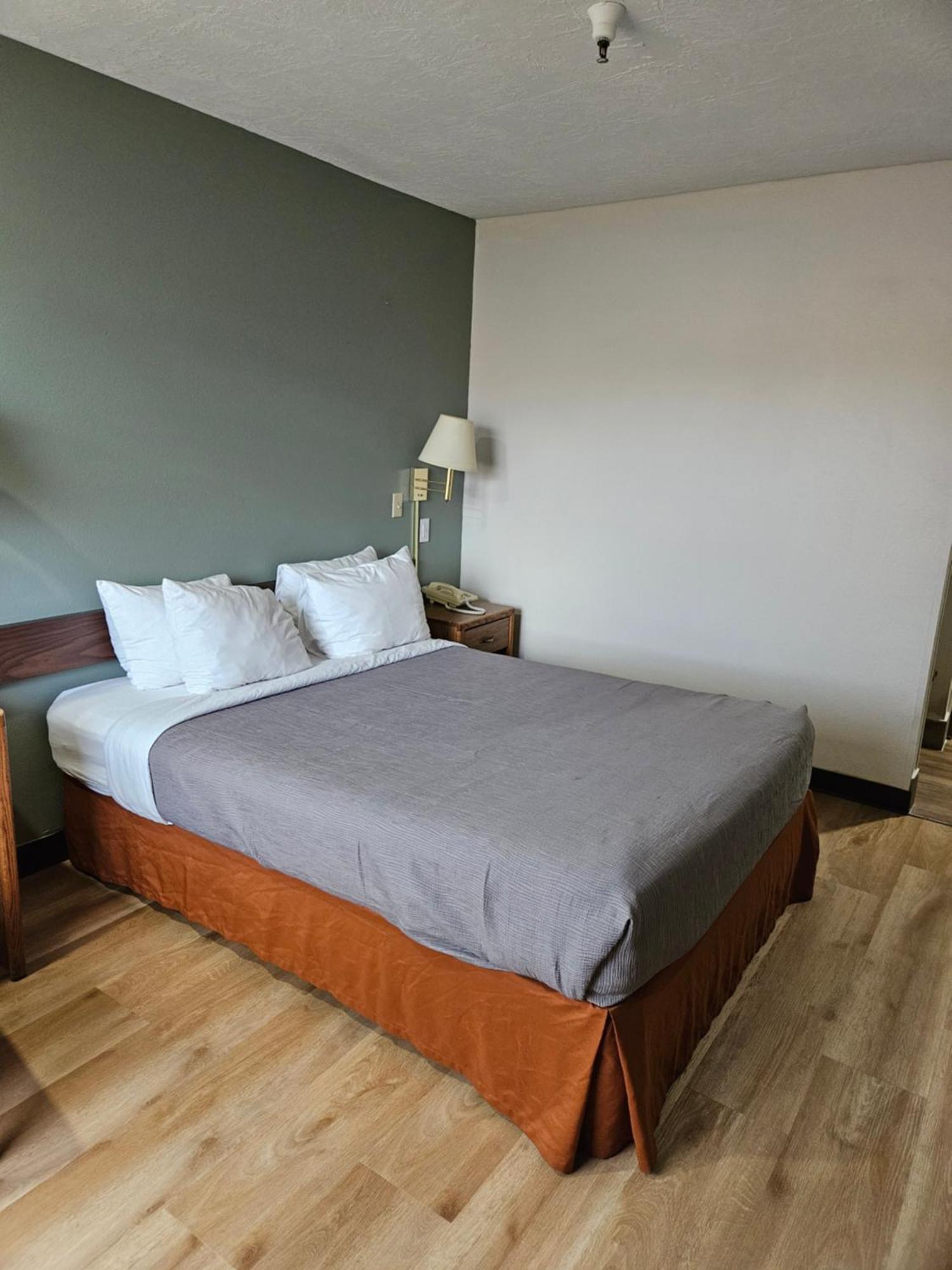 Hotel Zyva Beaver Bagian luar foto