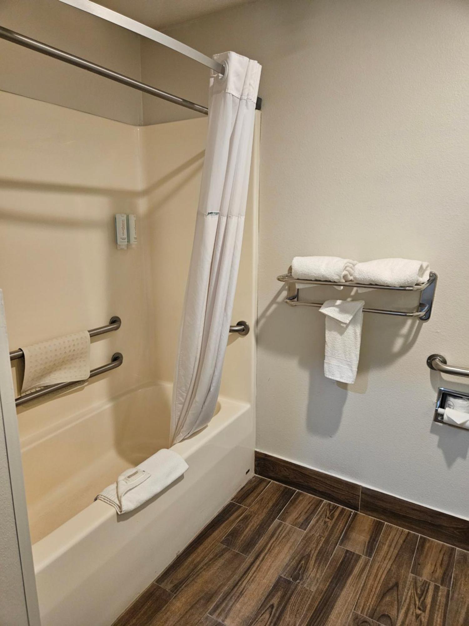 Hotel Zyva Beaver Bagian luar foto