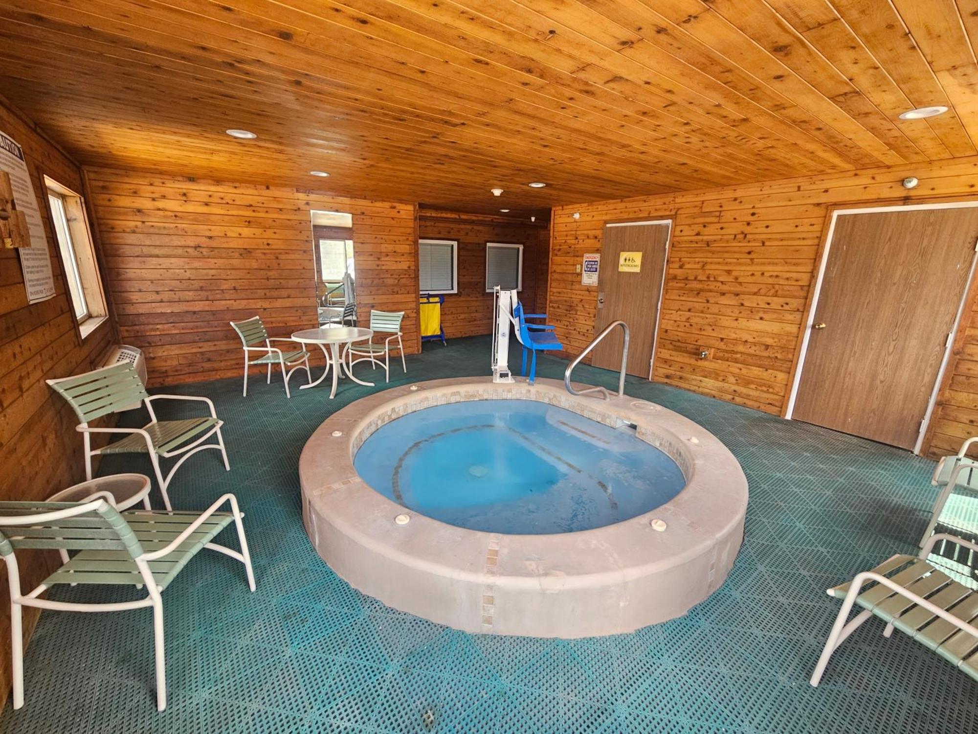 Hotel Zyva Beaver Bagian luar foto