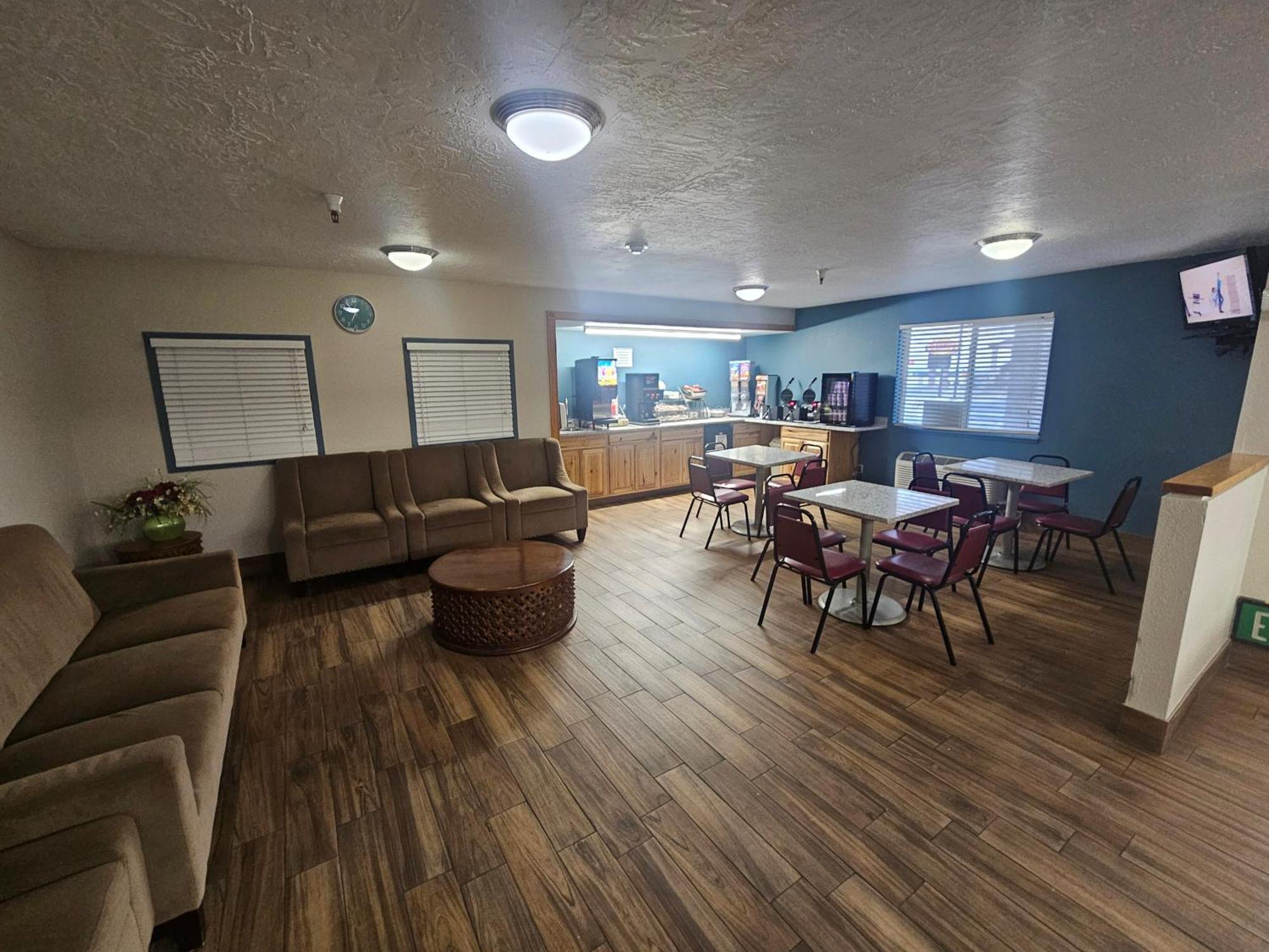 Hotel Zyva Beaver Bagian luar foto